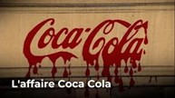 Affiche critique sur Coca-Cola et la pollution plastique